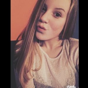 Meet your Posher, Paige