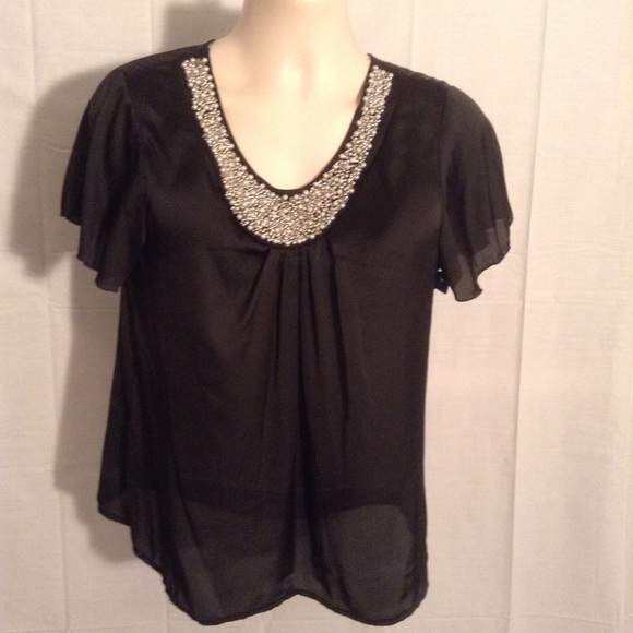 Gorgeous size large blouse with beaded collar.