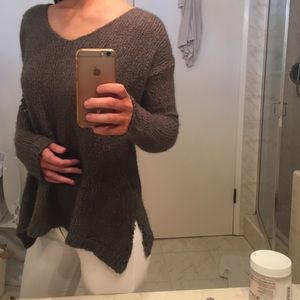 Brandy Melville Green/Gray sweater