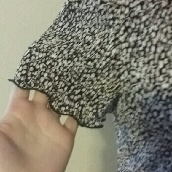 A Little Bit Vintage ♡ - Picture 4 of 4