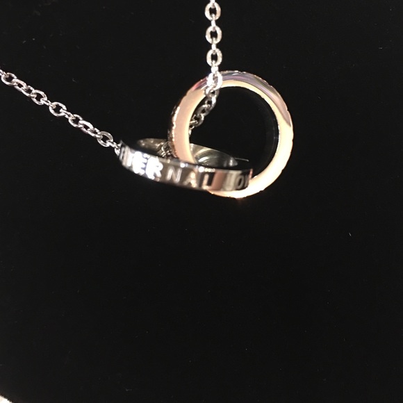 Trinity Necklace - Picture 3 of 3