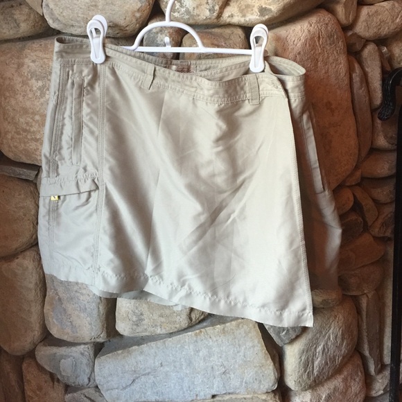 Skirt/shorts aventura size8