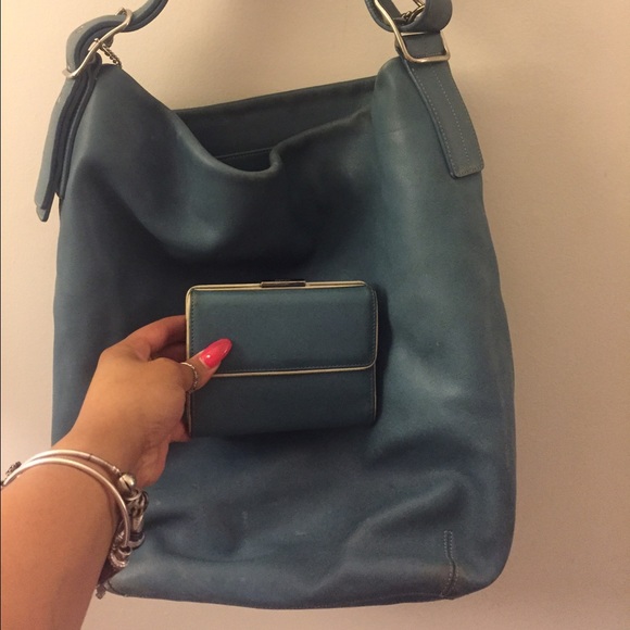 Blue leather coach purse with matching wallet - Picture 1 of 3
