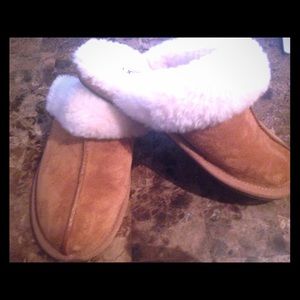 Ugg slippers amazing condition