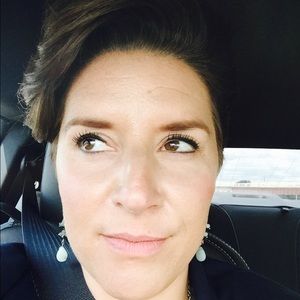 Meet your Posher, Anita