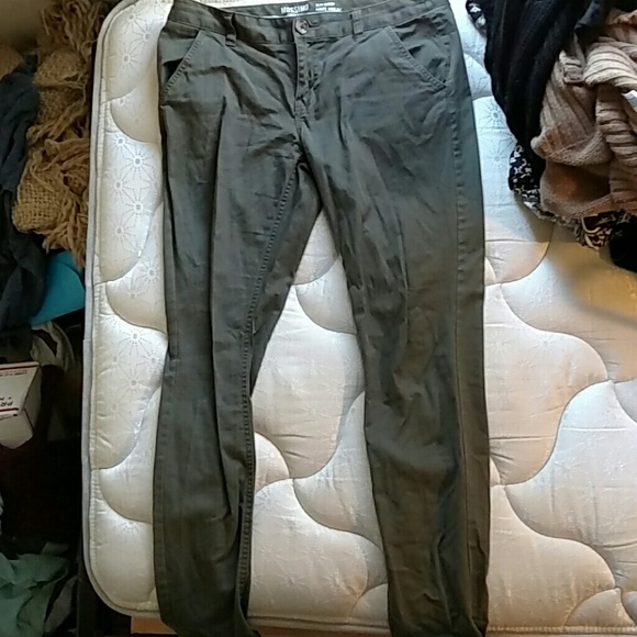 Slim, ankle length pants SIZE 9