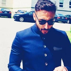 Meet your Posher, Faisal