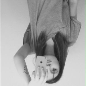 Meet your Posher, Olyvia