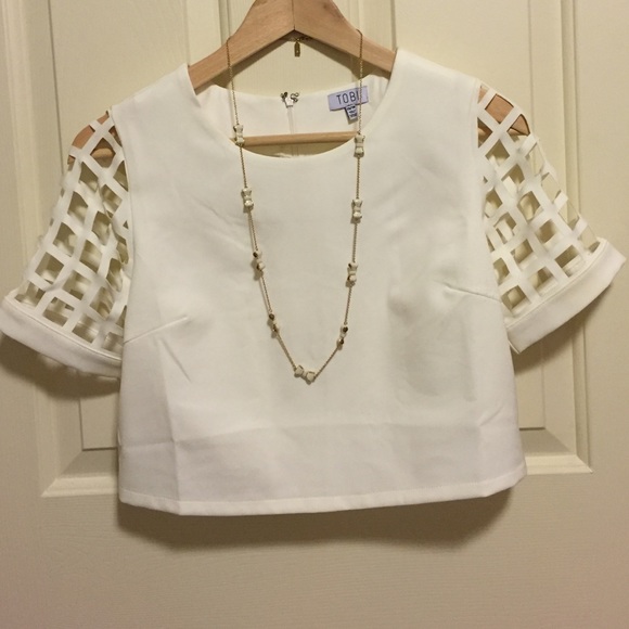 Tobi White short top, unique sleeves
