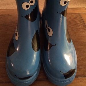 Rain boots