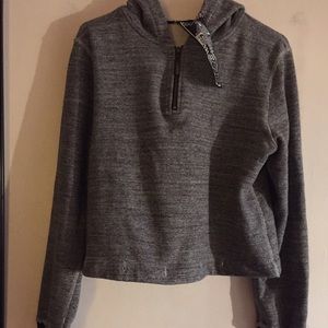 LAMB BACK POUCH SWEATER