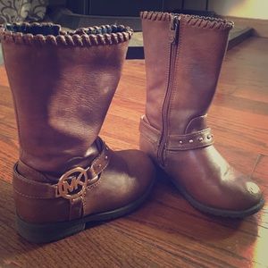 Mk boots toddler size 8