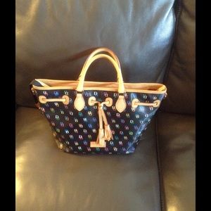Dooney & Bourke bag