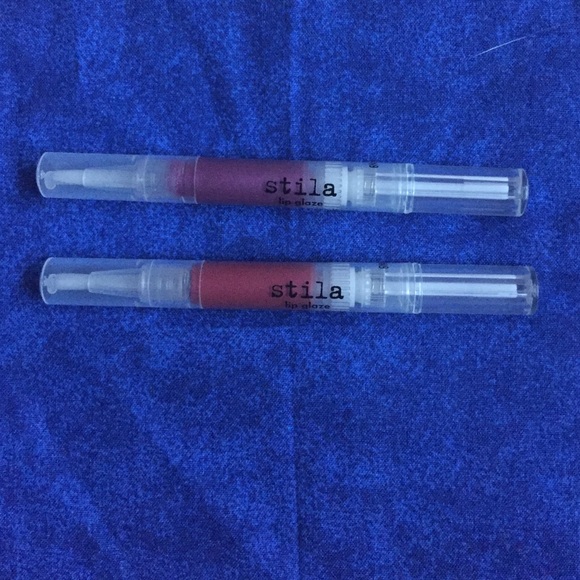 2 Stila Lip Glazes