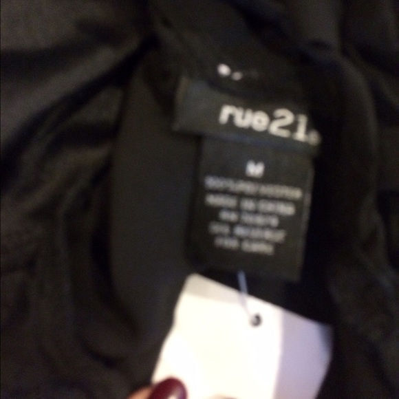 Very pretty black dress - Picture 2 of 2