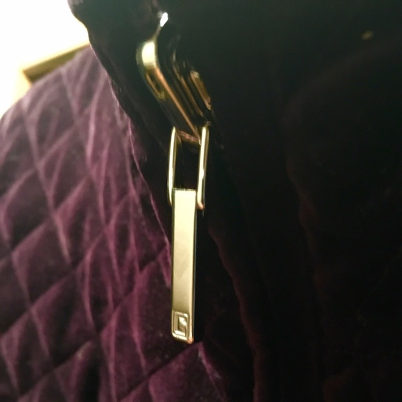 Super Lush Velvet Vest - Picture 3 of 3