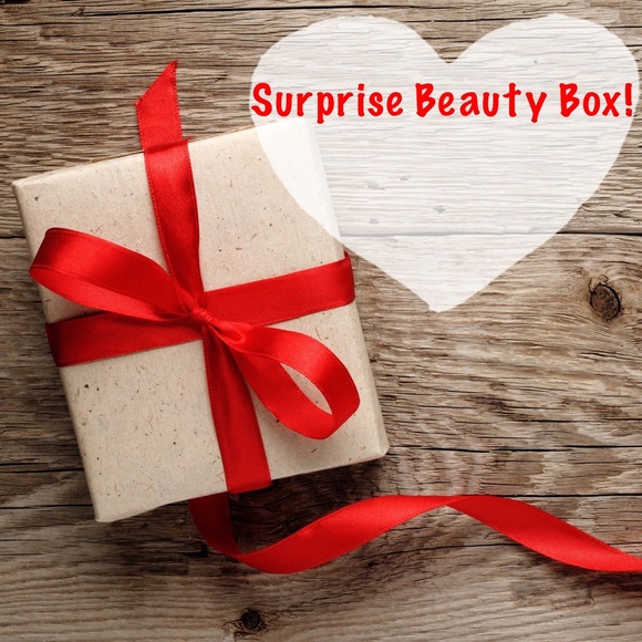 Reserved Surprise Beauty Box💋