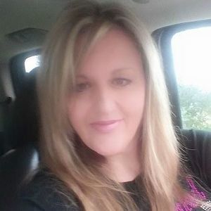 Meet your Posher, Tina toby