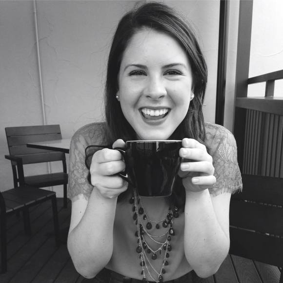 Meet your Posher, Nicole