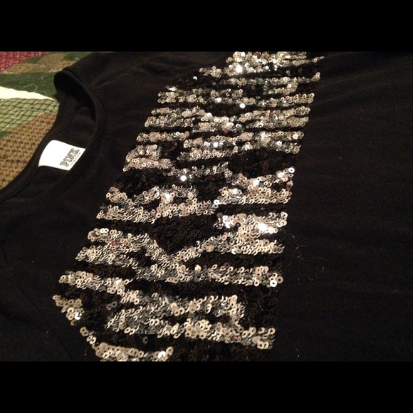 Light VS Bling Sweater/sweatshirt - Picture 2 of 3
