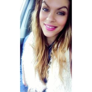 Meet your Posher, Megan