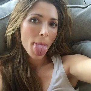 Meet your Posher, Taren