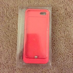 iPhone 5 charging phone case