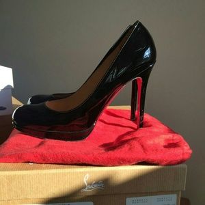 CHRISTIAN LOUBOUTIN NEW SIMPLE