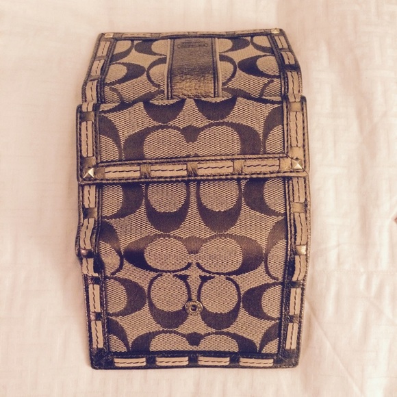 Coach Wallet - Picture 2 of 4