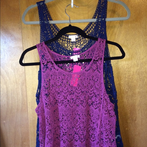 Set of 2 crocheted top tank Exhilaration XL NWT