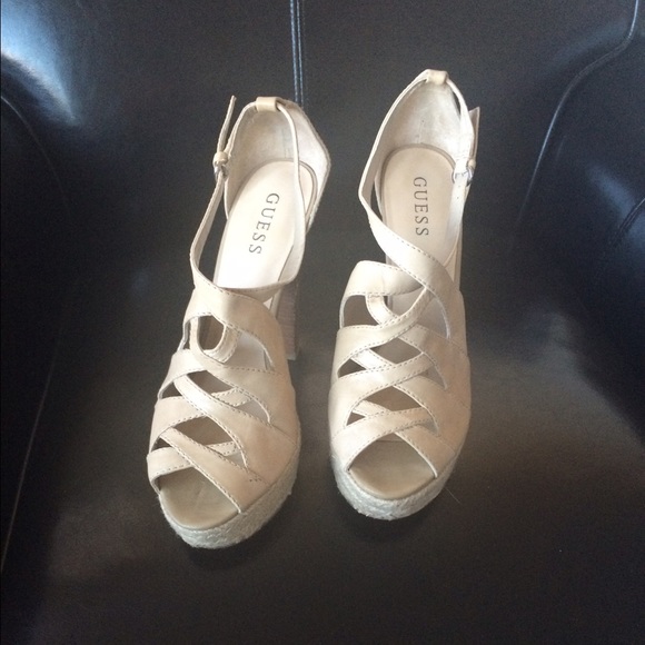 Gucci lace up nude platform