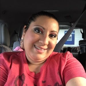 Meet your Posher, Veronica