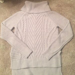 Elle Turtleneck sweater