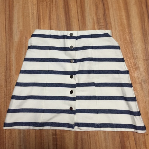 Zara trafaluc striped skirt NWOT