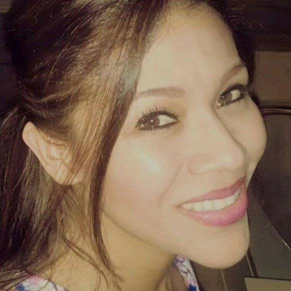 Meet your Posher, Carolina - Picture 2 of 2