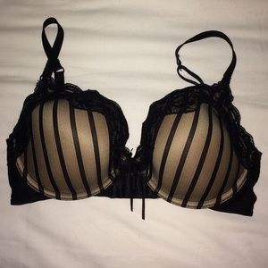 Lace-mesh padded bra- 34D