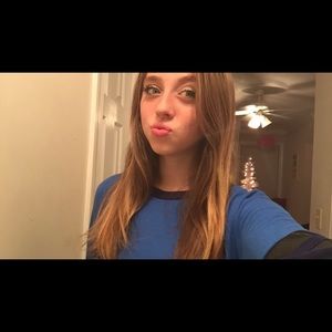 Meet your Posher, Casey