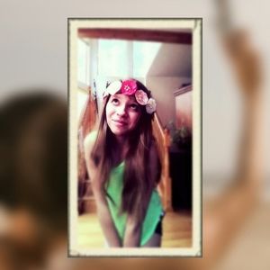 Meet your Posher, Kayla