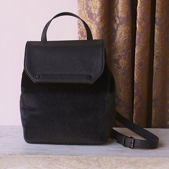 HP🎉 Faux Fur All For You backpack - Picture 4 of 4