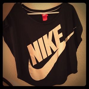 Nike Signal Top