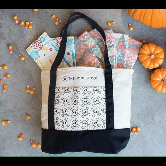 Skull tote