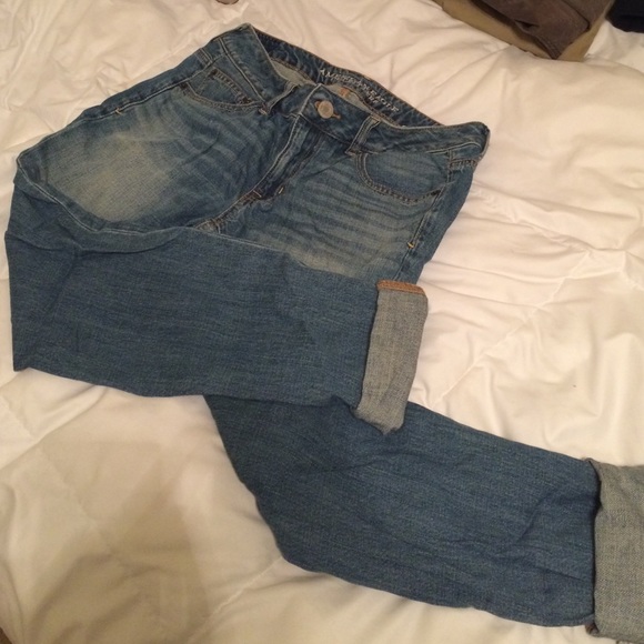 American Eagle boy jeans
