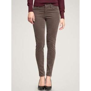 Gap 1969 lightweight corduroys