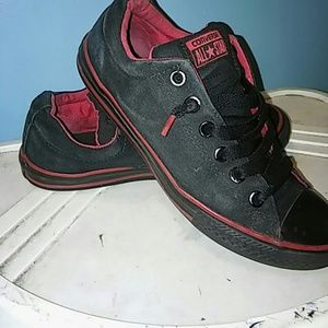 Black and red converse