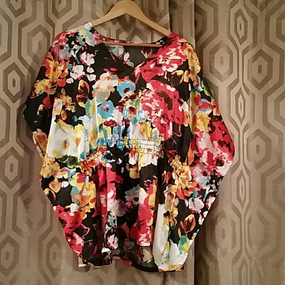 Cute floral top