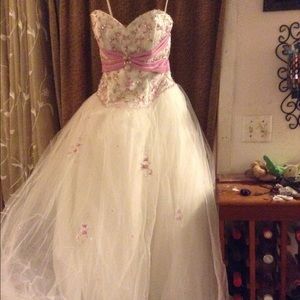 Quincera dress size 8