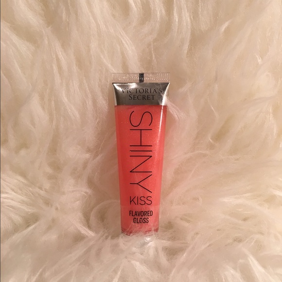 Shiny kiss mimosa