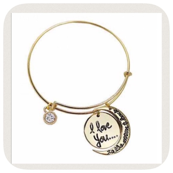Boutique Jewelry - 🎁HP 12/13 NWT "I love you to the moon bracelet🎁