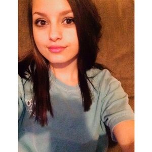 Meet your Posher, Destiny