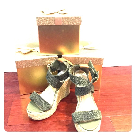Steve Madden straps wedges